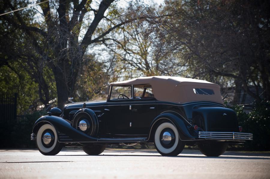  Cadillac V16 Convertible Phaeton by Fleetwood 1933 года  (фото 6 из 7)
